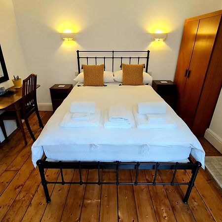 Newberry Wood Guesthouse Ilfracombe Eksteriør bilde